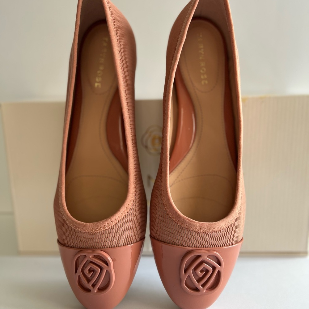 Taryn Rose Paige Stretch Mesh/Patent Dusty Rose Size 8